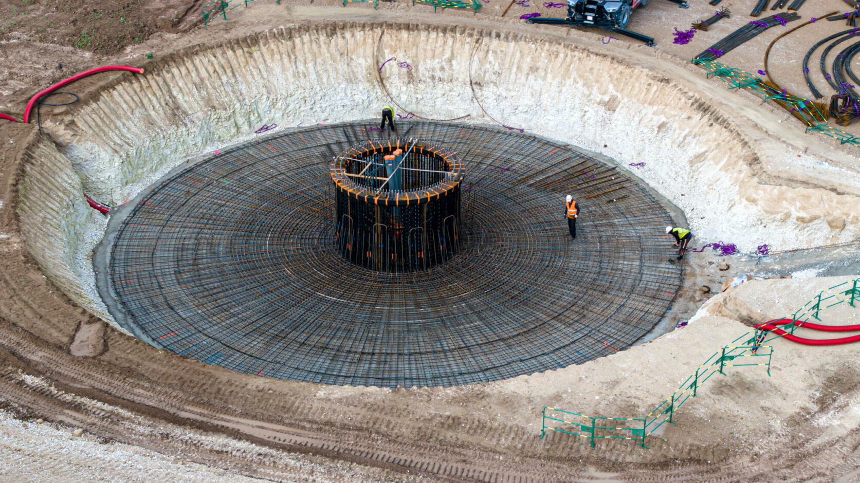Cheniers wind farm - Pouring a foundation ©Drone Agile